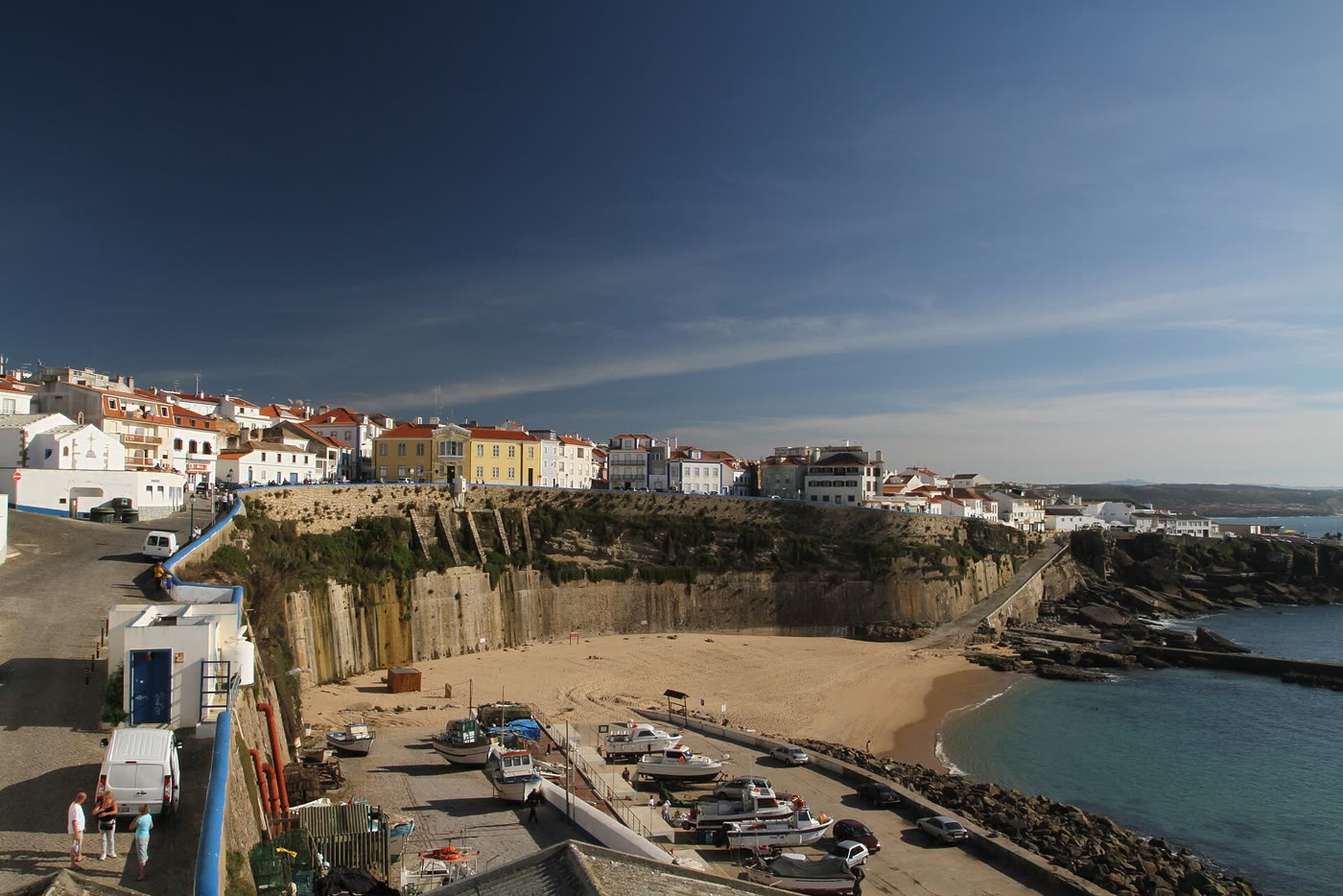 How to get a job in a surf camp